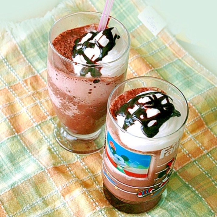 スタバ風 ミキサーで ダークモカチップフラペチーノ レシピ 作り方 By Torezu 楽天レシピ スタバ風 ミキサーで ダークモカチップフラペチーノ レシピ 作り方 By Torezu 楽天レシピ